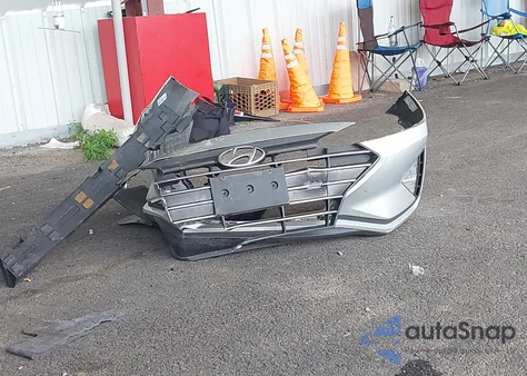 2019 Hyundai Elantra Se из США, поврежденный, VIN 5NPD74LF0KH448006